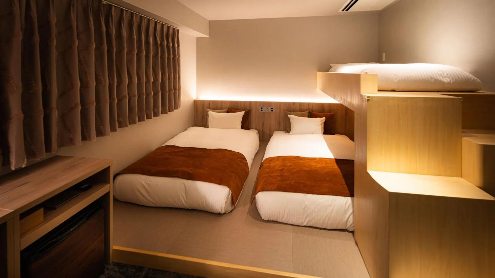 אוסקה R Hotel Namba South יפן